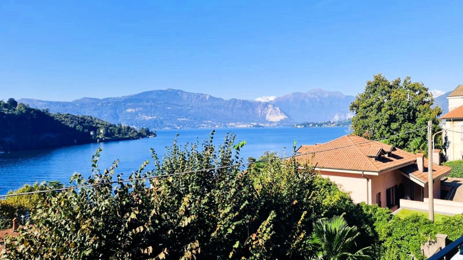 Appartamenti I Fiori Del Lago Laveno-Mombello Eksteriør bilde